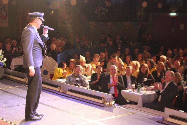 Rainer Behrens als "Der Busfahrer"