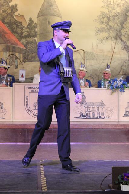 Rainer Behrens als "Der Busfahrer"