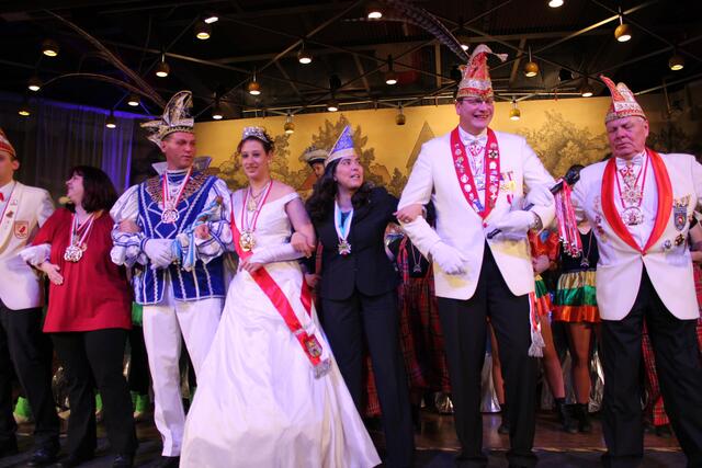 Aygül Özkan mit dem Prinzenpaar der Landeshauptstadt Hannover und Prinz Torsten