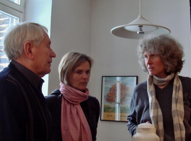 Oswald im Gespräch mit Birgit und Anke, den Betreuerinnen der NAJU-Gruppe