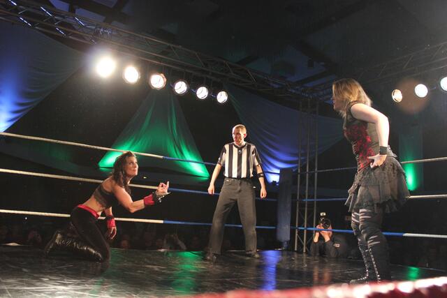 Kathie Lea vs. Layla Rose