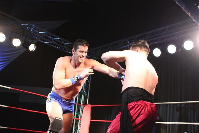 Stevie Richards vs. Tarkan Aslan