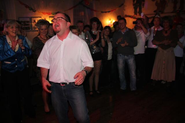 Extra aus Südkorea eingeflogen, Rapper Psy mit seinem Gangnamstyle.