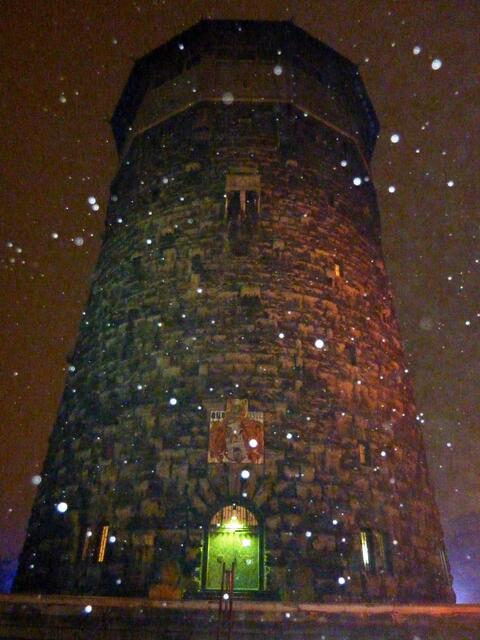 Der Wasserturm an der Vahrenwalder Straße in Hannover