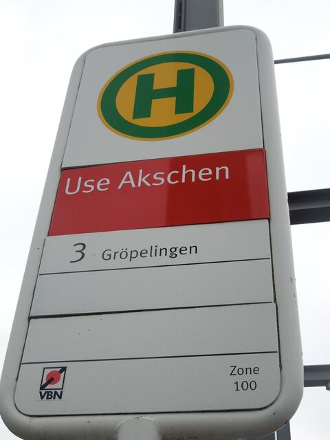 Straßenbahnhaltestelle zum Schiffsanleger