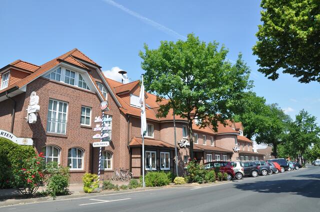 Im Detail - Altwarmbüchen im Burgdorfer Land © OKOK TELEVISION