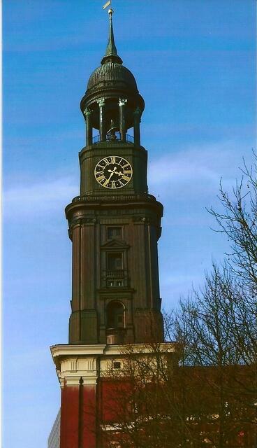Turm der St. Michaeliskirche
