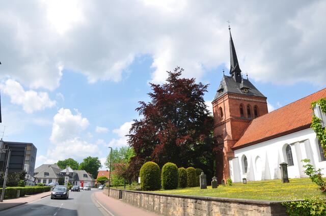 Im Detail - Mellendorf im Burgdorfer Land © OKOK TELEVISION