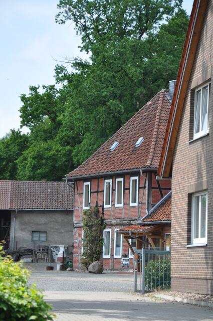 Im Detail - Mellendorf im Burgdorfer Land © OKOK TELEVISION