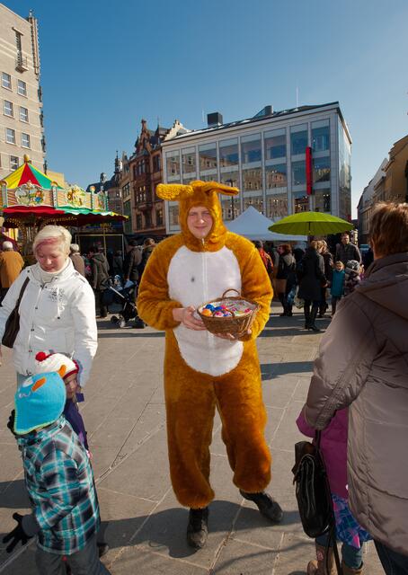 ... der Osterhase verteilte bereits bunte Eier