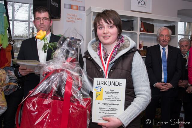 20. Jugendwettkampf 2013 der Floristen-Auszubildenden im Bezirk Schwaben-Mitte.