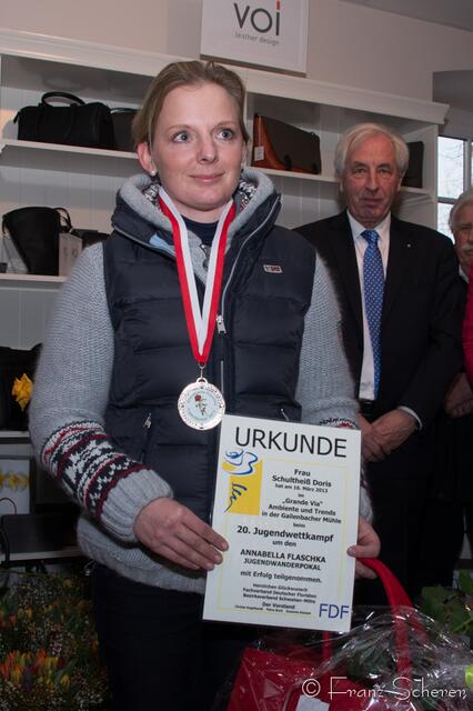 20. Jugendwettkampf 2013 der Floristen-Auszubildenden im Bezirk Schwaben-Mitte.
