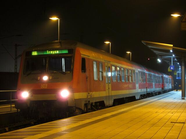 Letzter Zug mit alten Wagen in Stadtallendorf (8.3.2013)