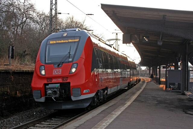 Talent 2 als RB30 nach Friedberg in Kirchhain (22.3.2013)