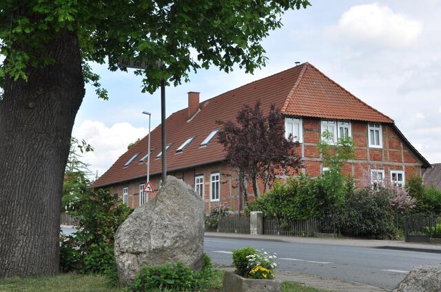 Im Detail - Negenborn im Burgdorfer Land © OKOK TELEVISION