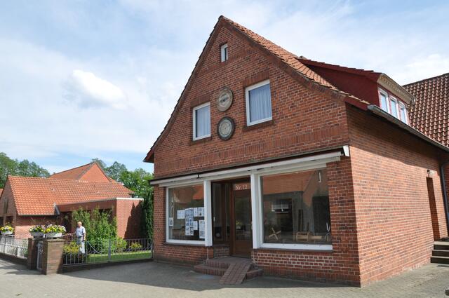 Im Detail - Negenborn im Burgdorfer Land © OKOK TELEVISION