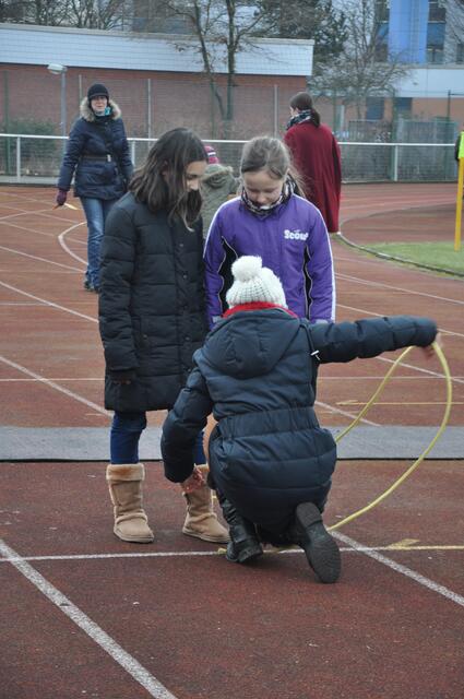 Fest verschnürt zum Dreibein-Lauf