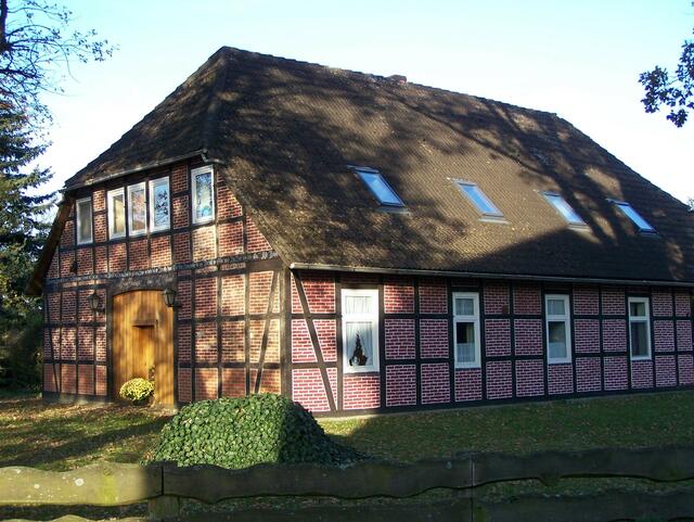 Im Detail - Meitze im Burgdorfer Land © OKOK TELEVISION