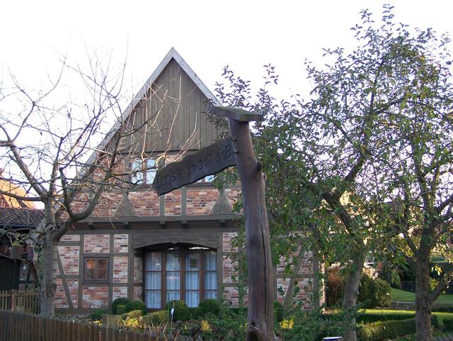 Im Detail - Meitze im Burgdorfer Land © OKOK TELEVISION