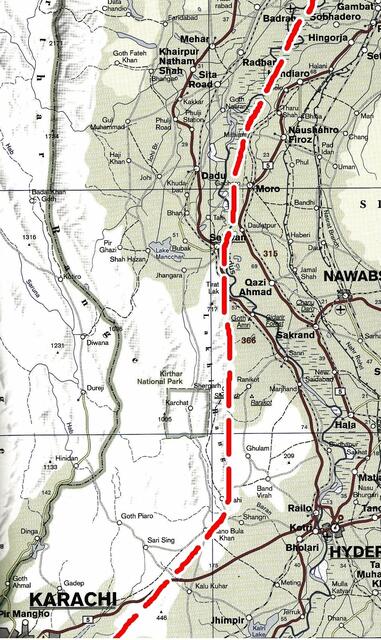 ab Islamabad auf dem Indus-Highway in den Himalaya