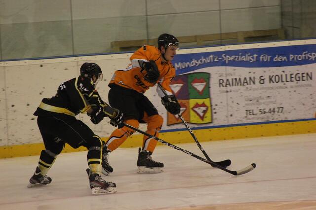 United North Stars vs. Grizzly Adams Wolfsburg 2:2 (2:2)
