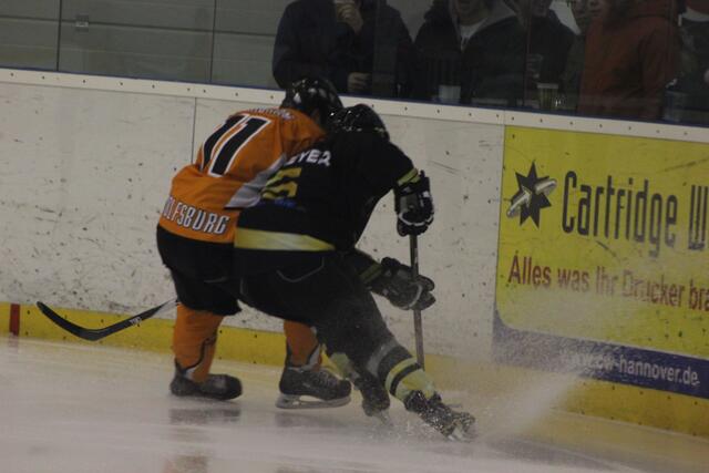 United North Stars vs. Grizzly Adams Wolfsburg 2:4 (2:2/ 0:2)