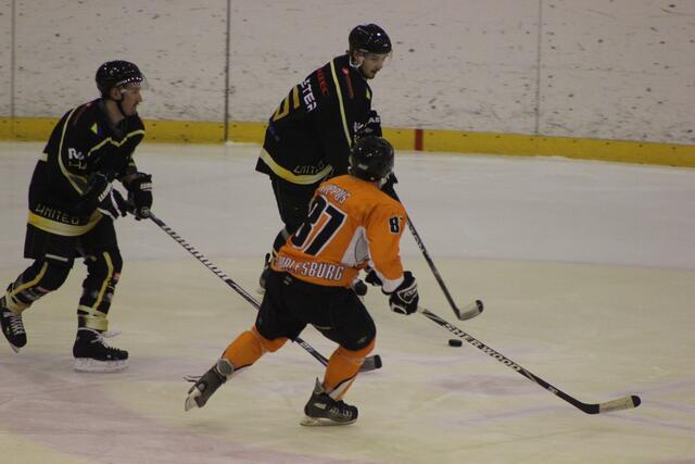 United North Stars vs. Grizzly Adams Wolfsburg 2:2 (2:2)