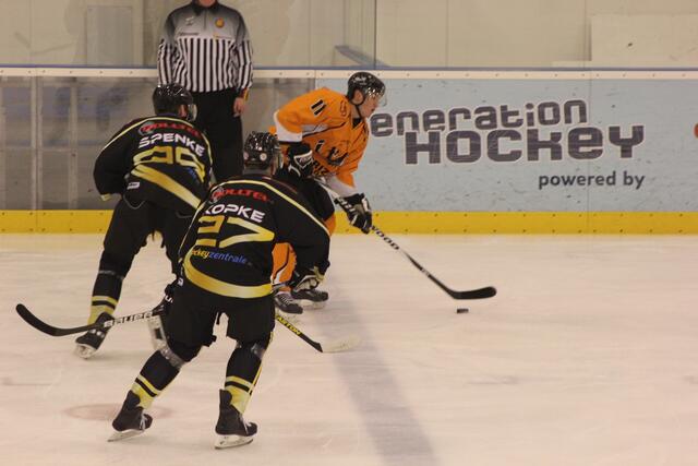 United North Stars vs. Grizzly Adams Wolfsburg 2:2 (2:2)