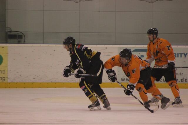 United North Stars vs. Grizzly Adams Wolfsburg 2:4 (2:2/ 0:2)