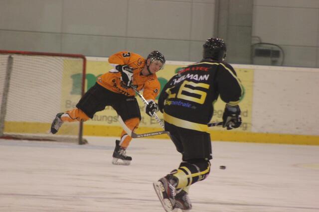 United North Stars vs. Grizzly Adams Wolfsburg 2:4 (2:2/ 0:2)