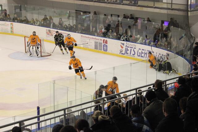 United North Stars vs. Grizzly Adams Wolfsburg 3:5 (2:2/ 0:2/ 1:1)
