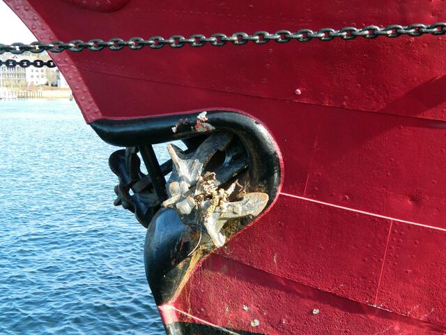 Die Rigg ist ein 3Mast-Gaffelschoner