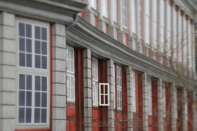 Auch aus diesem Fenster lassen sich besondere Schönheiten entdecken ...