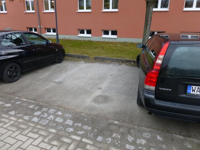 FREIE Parkplätze ....