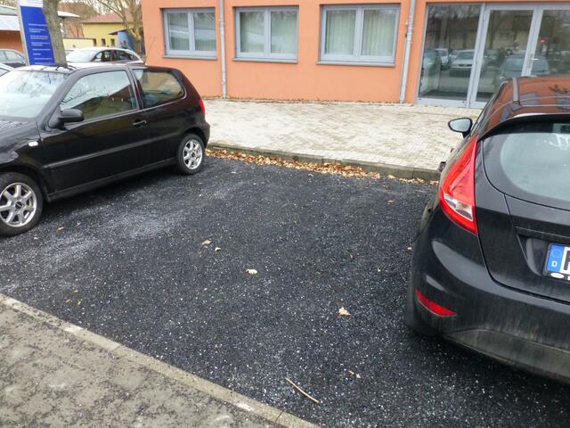 FREIE Parkplätze ....