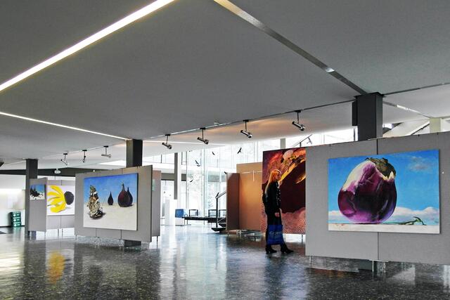 Brocks Bilder begeistern die Ausstellungsbesucher vor allem auch durch die farblichen Kompositionen.