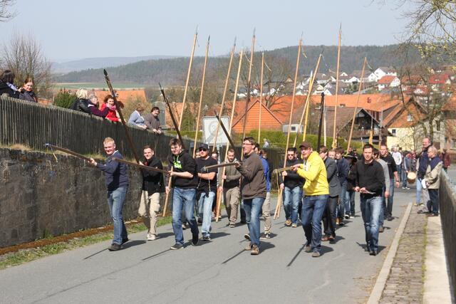 Erster Angriff der Schweden mit Piken und Musketen.