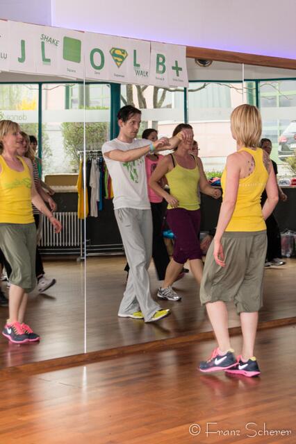 BOKWA - DanceFitness in Friedbergs Tanzstudio dance & more. Sascha Wolf präsentierte das neue DanceFitness-Programm