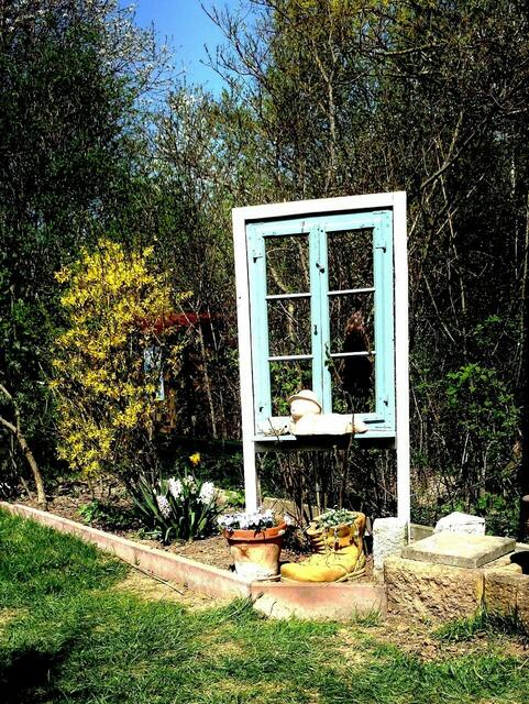 Trotz der Hasen hat mir mHST diesen Wunsch erfüllt, ein Gartenfenster