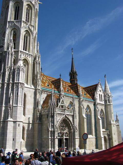 Matthiaskirche mit Museum