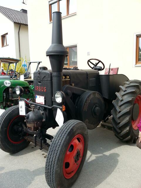 Ursus - Bj. 1947 - 45 PS - 1 Zylinder mit 10,338 Liter Hubraum