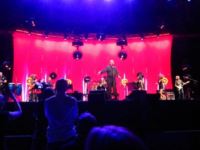 Es war gut, diesen Großen des Showgeschäfts einmal Live zu erleben.