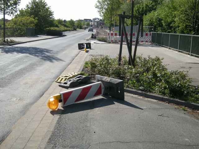 Umgetreten, ach was sind wir doch stark.