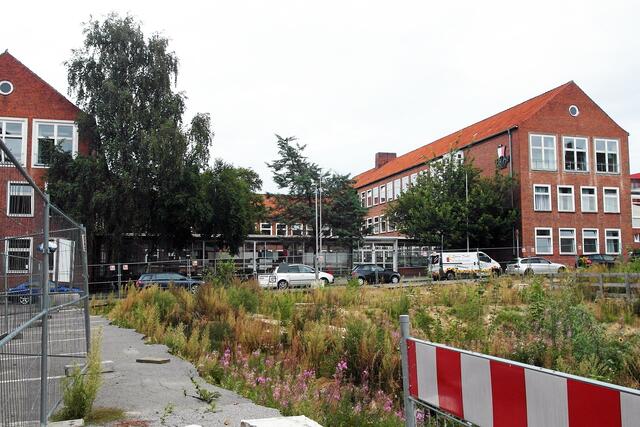 Archivfoto vom 28. August 2012: Die Hanseschule an der Fischstraße, gesehen von der Einhäuschenquerstraße