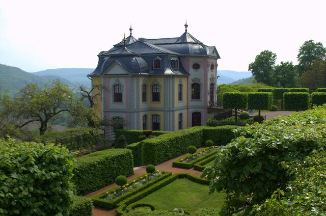 Das Rokokoschloss Dornburg zählt zu den schönsten Rokokobauten Thüringens