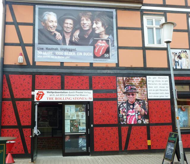 Nicht zu übersehen.