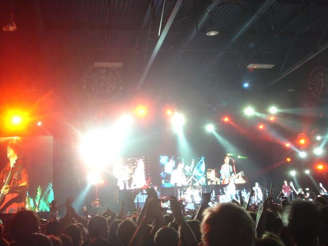 Campino und seine Toten Hosen begeistern in Augsburg