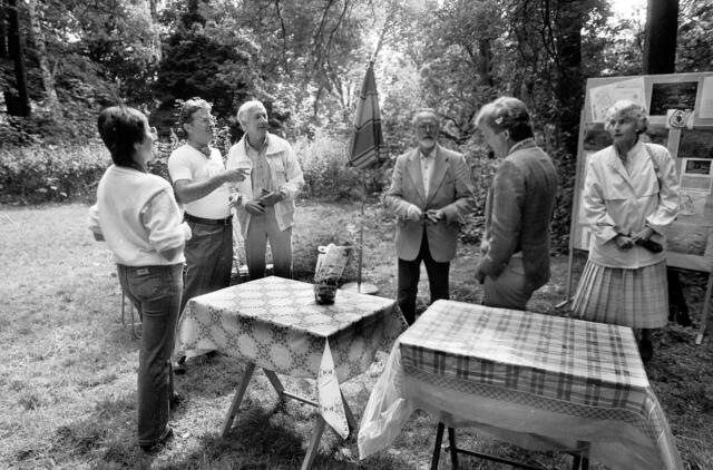 Wiehbergparkfest 1983; Ind er Bildmitte dr. Rudolf Wohlrab, zweiter von links Günter Porsiel, rechts daneben Siegfried Hebestreit.