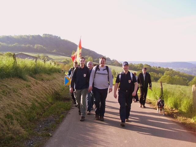 Marsch durch die Berge von Luxemburg