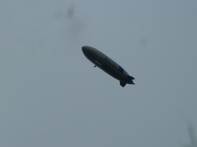 Zeppelin.